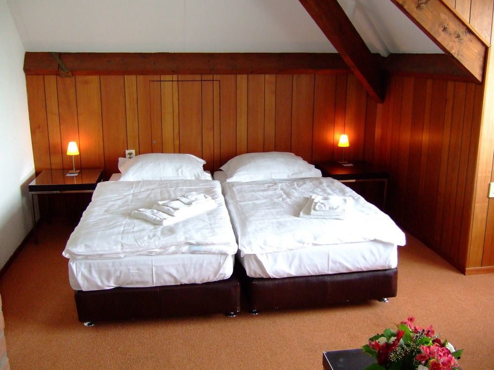 Hotel Musschenberg Beek-Ubbergen ภายนอก รูปภาพ