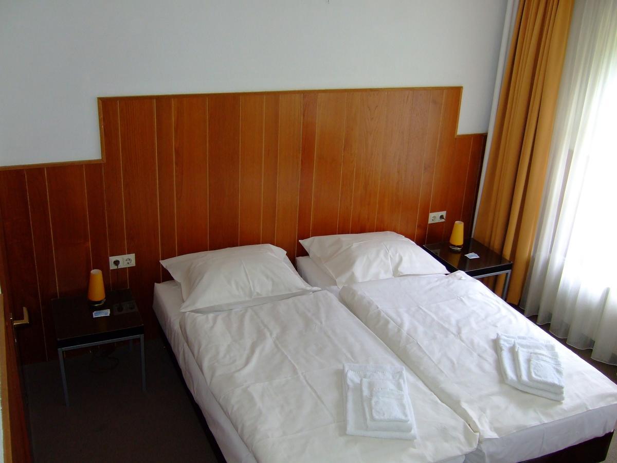 Hotel Musschenberg Beek-Ubbergen ห้อง รูปภาพ